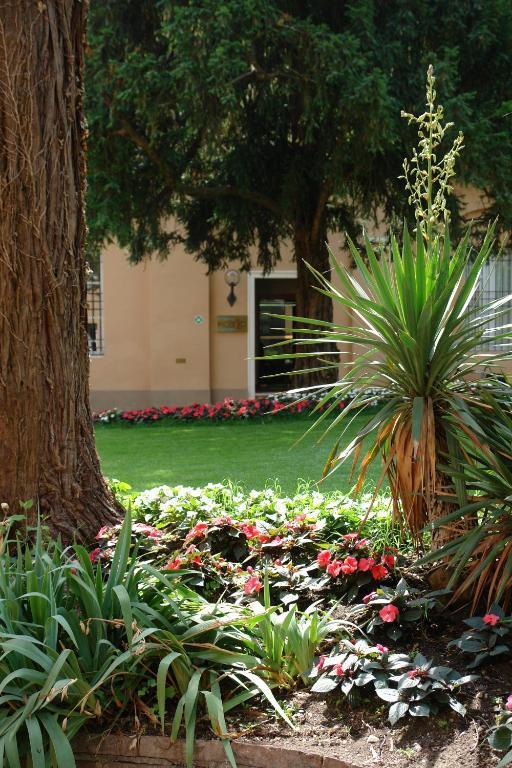 Residence In Centro Mantova Bagian luar foto